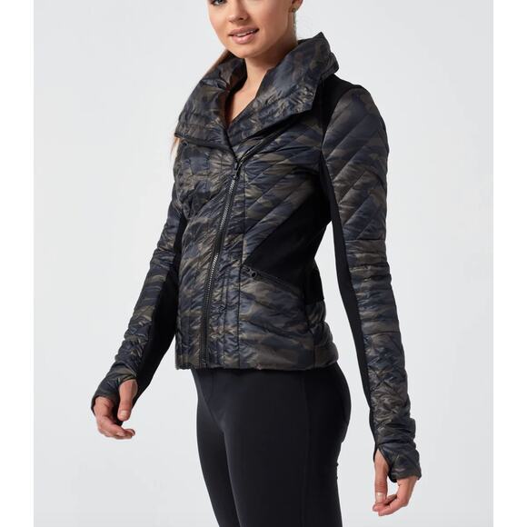 Blanc Noir Womens Small S Green Black Motion Panel Puffer Camo Print Thumbholes - Picture 14 of 16